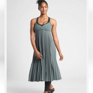 NWT Athleta Pirouette Layering Dress, Metropolis Grey | Various Sizes